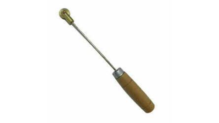 Handheld spur for welding wax